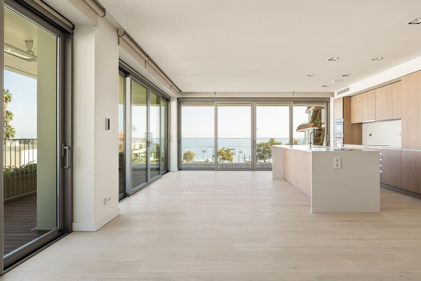 3 Bedroom Apartment with garden, Cascais - Image 8