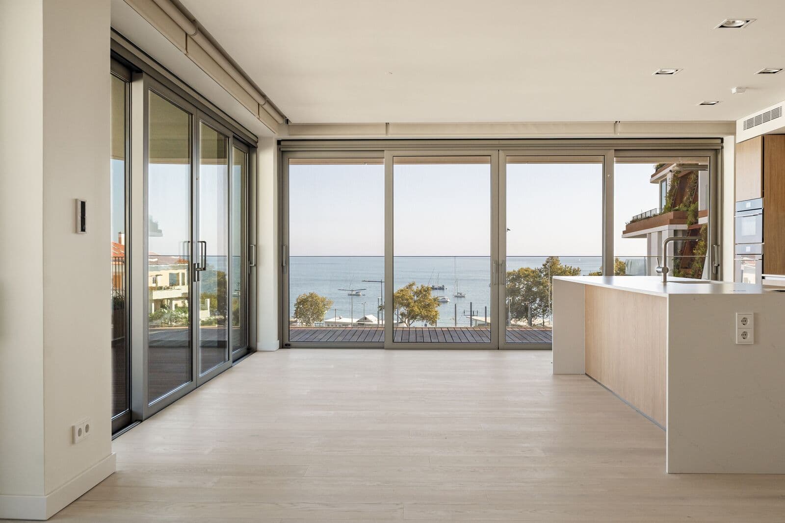3 Bedroom Apartment with garden, Cascais - Image 4