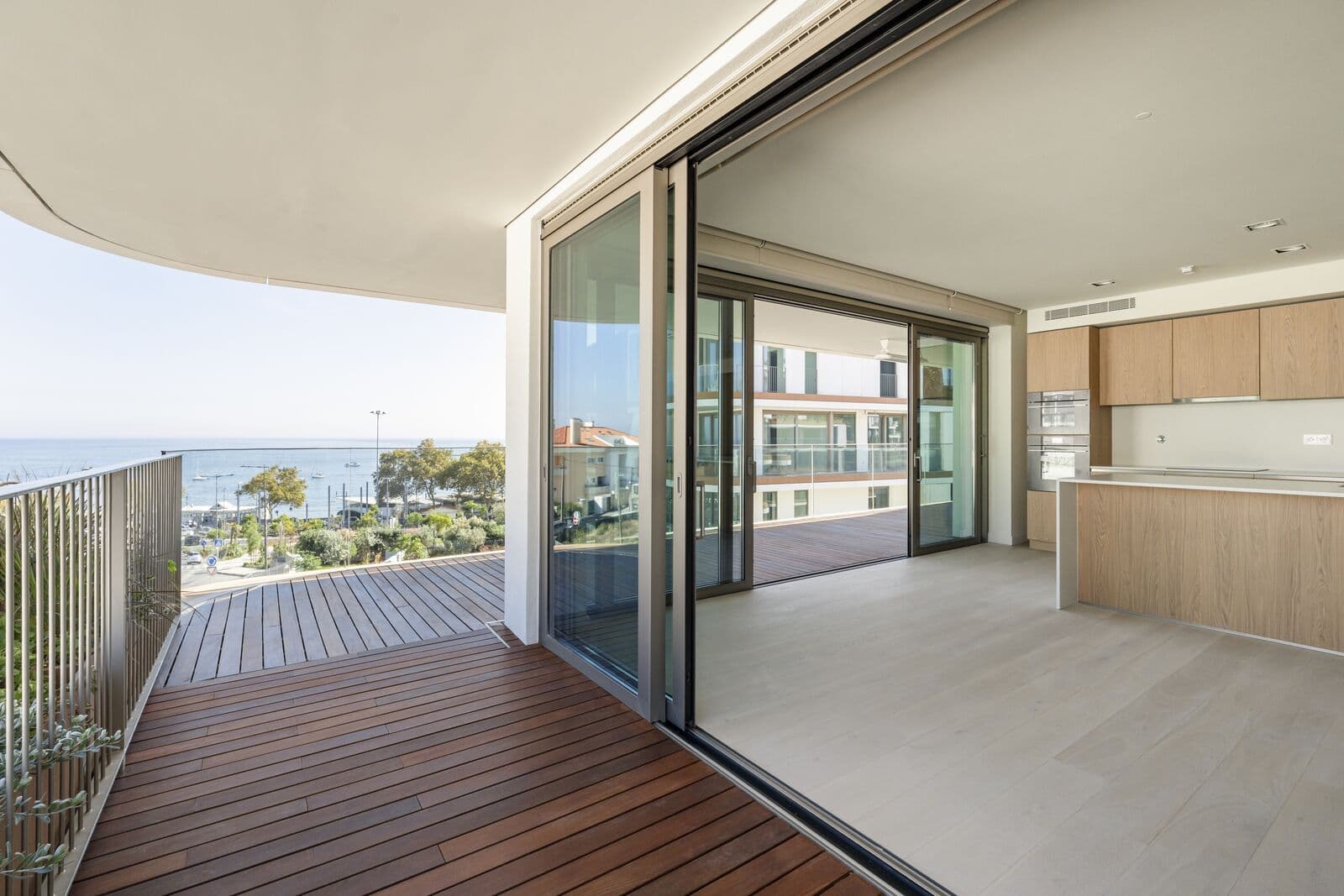 3 Bedroom Apartment with garden, Cascais - Image 20