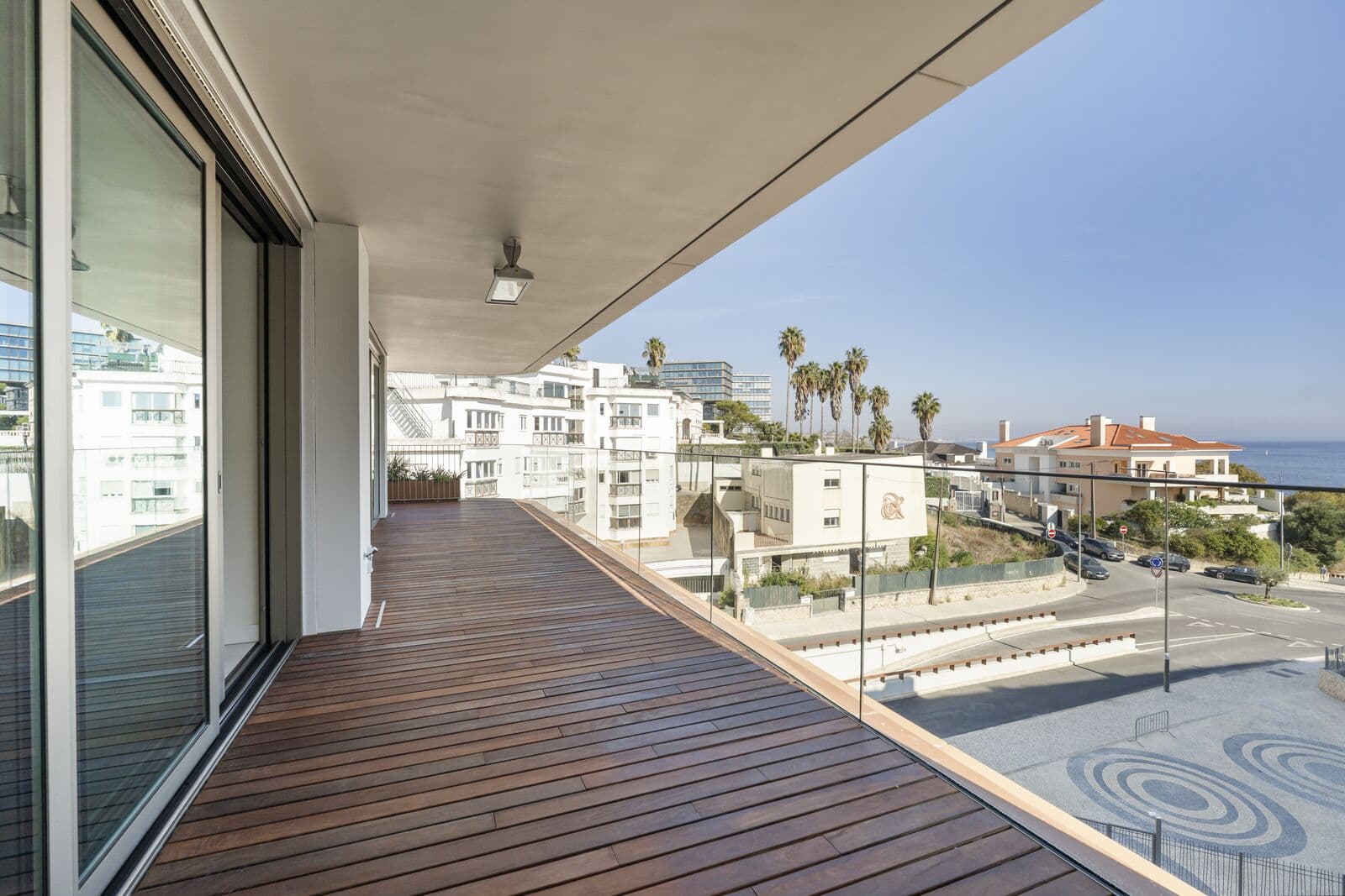 3 Bedroom Apartment with garden, Cascais - Image 22