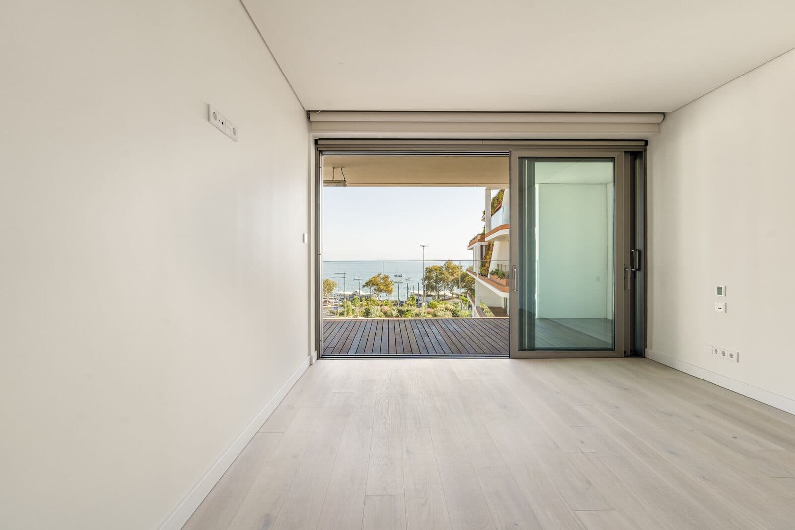 3 Bedroom Apartment with garden, Cascais - Image 32