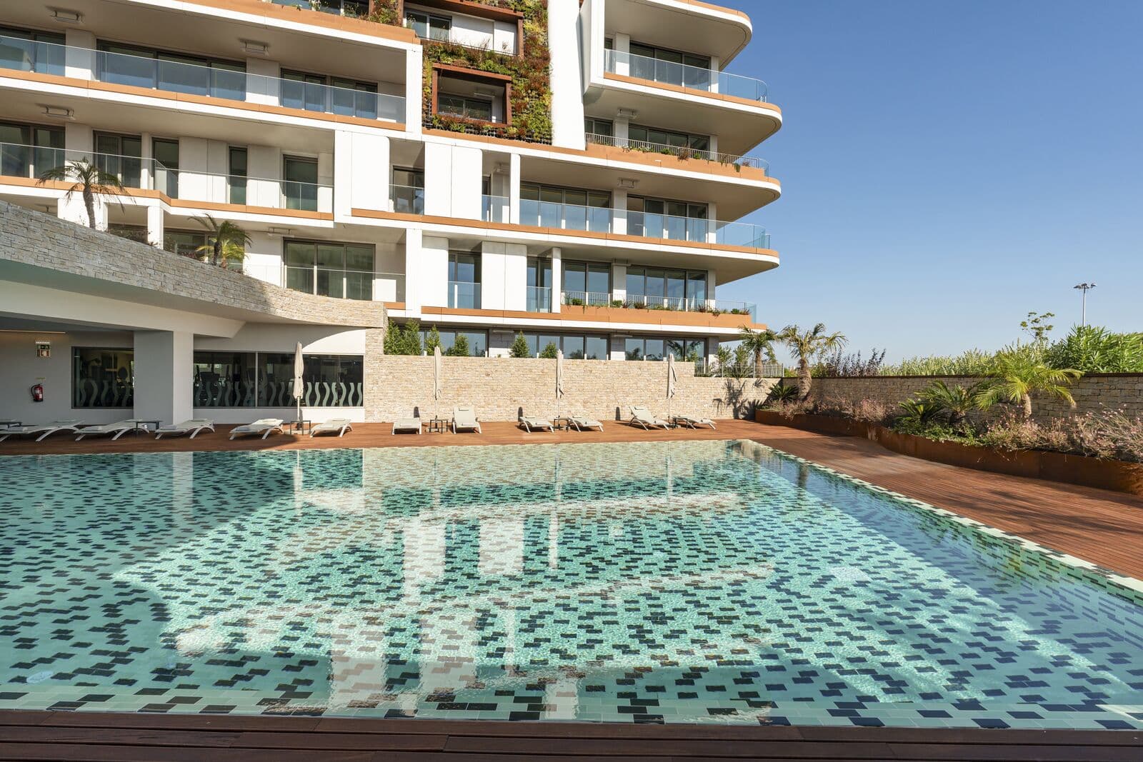 3 Bedroom Apartment with garden, Cascais - Image 61