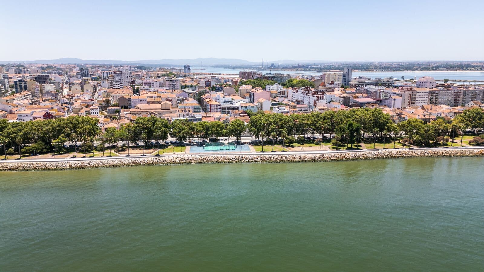Immeuble, Barreiro - Image 28