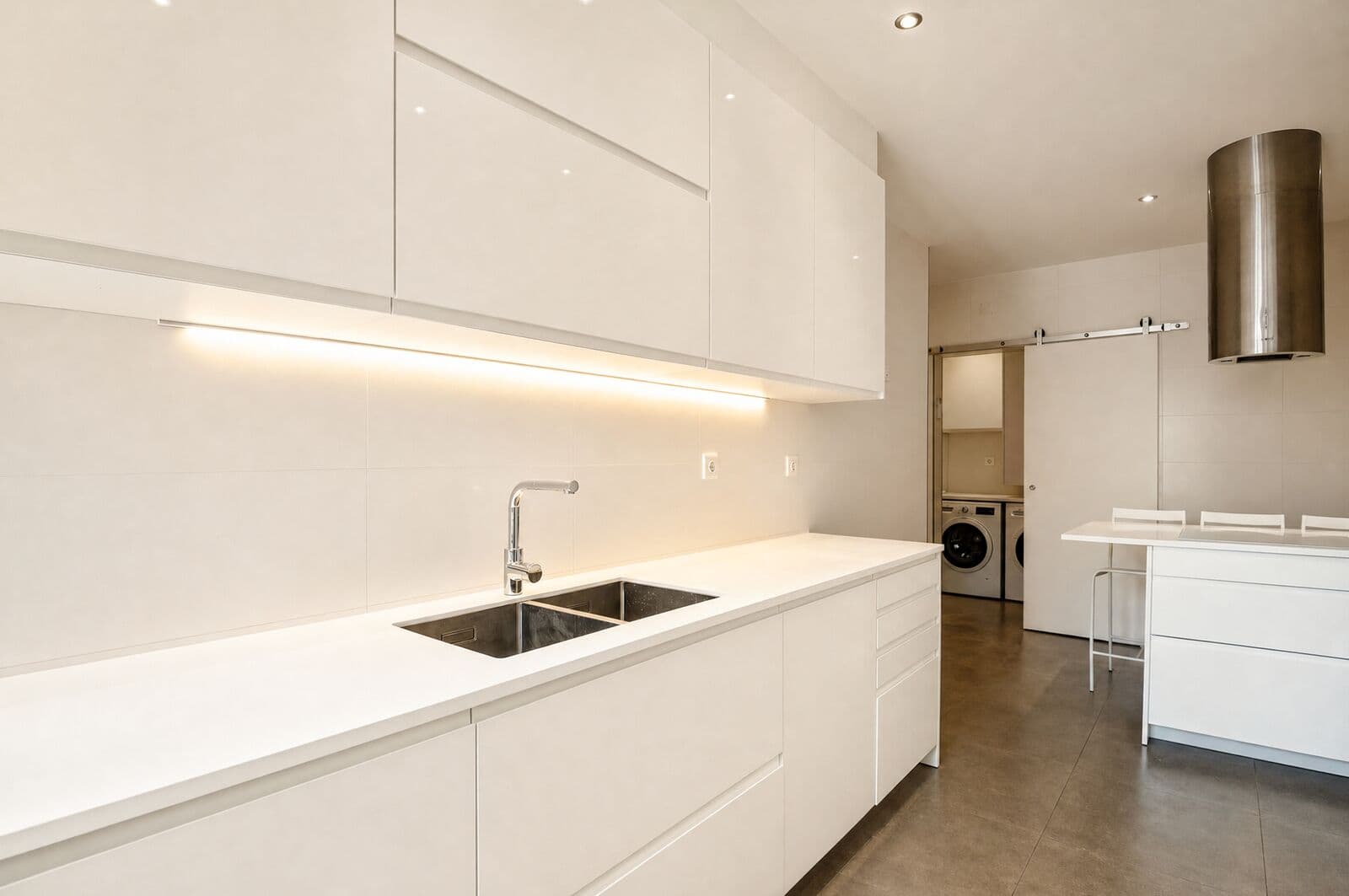 Appartement 5 pièces avec parking, Roma, Lisboa - Image 7