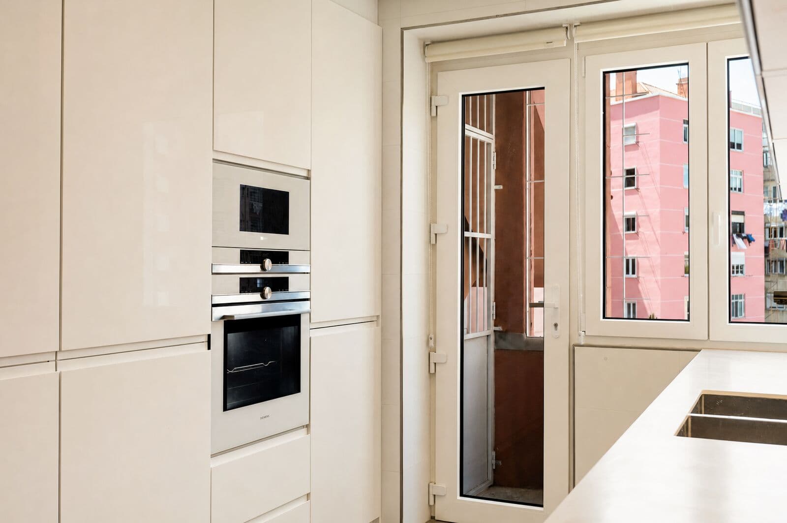 Appartement 5 pièces avec parking, Roma, Lisboa - Image 4