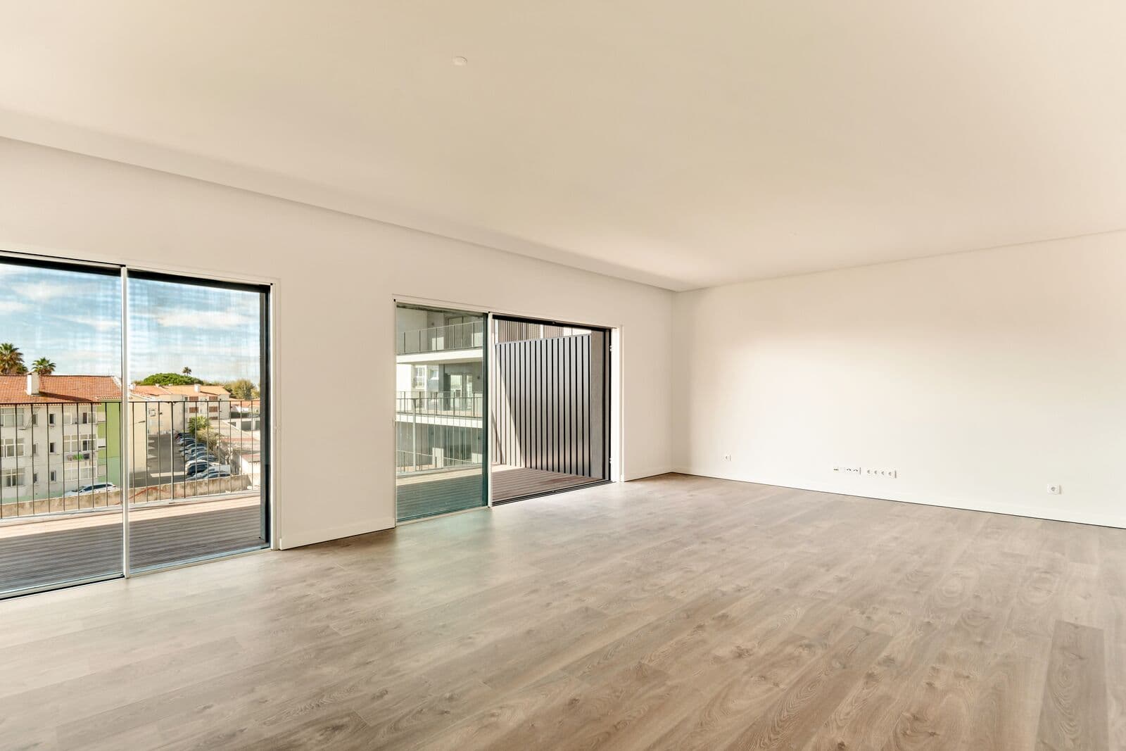 3 Bedroom Apartment with parking, Cascais - Image 6