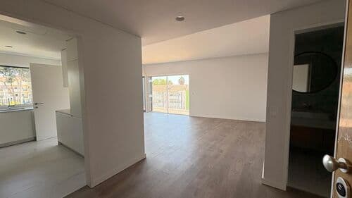 PF41130 - Apartamento T2 com jardim, Carcavelos, Cascais - Imagem 6