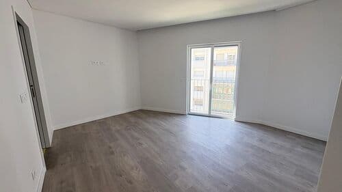 PF41130 - Apartamento T2 com jardim, Carcavelos, Cascais - Imagem 16