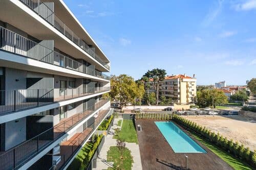 PF41131 - 2 Bedroom Apartment with garden, Carcavelos, Cascais - Image 1