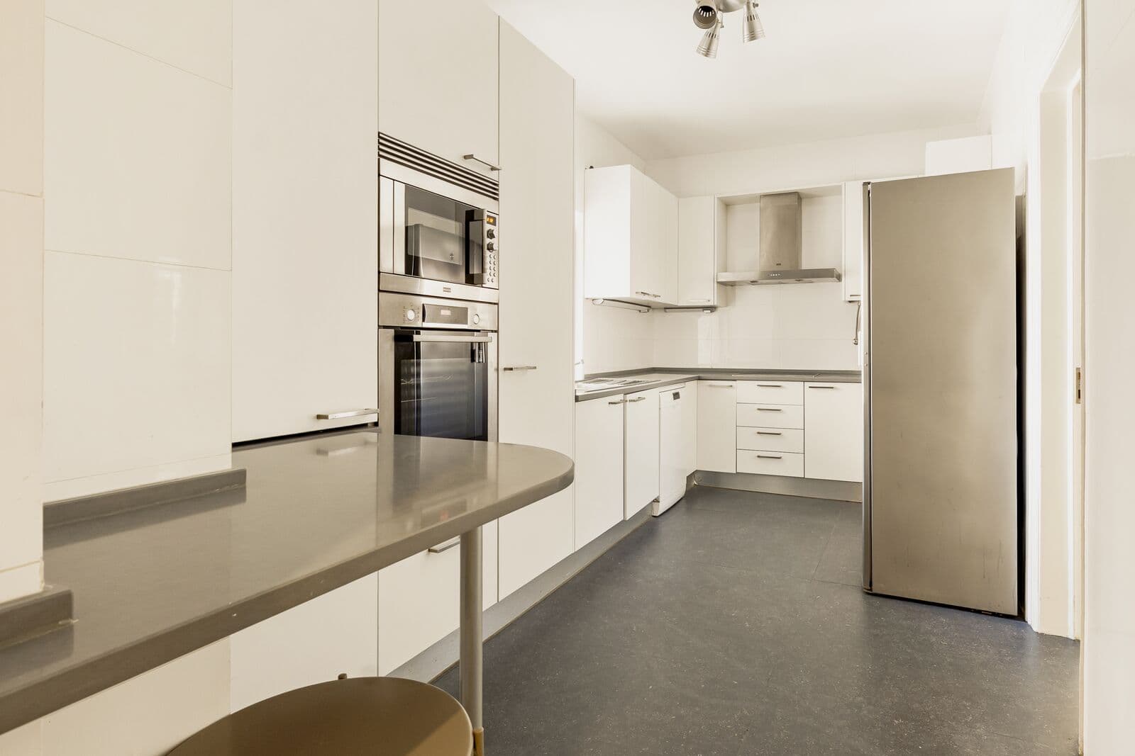 Apartamento T4 + 1 com piscina, Necessidades, Lisboa - Imagem 17