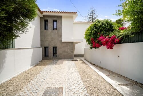 PF41161 - 4 Bedroom House with swimming pool, Estoril, Cascais - Image 2