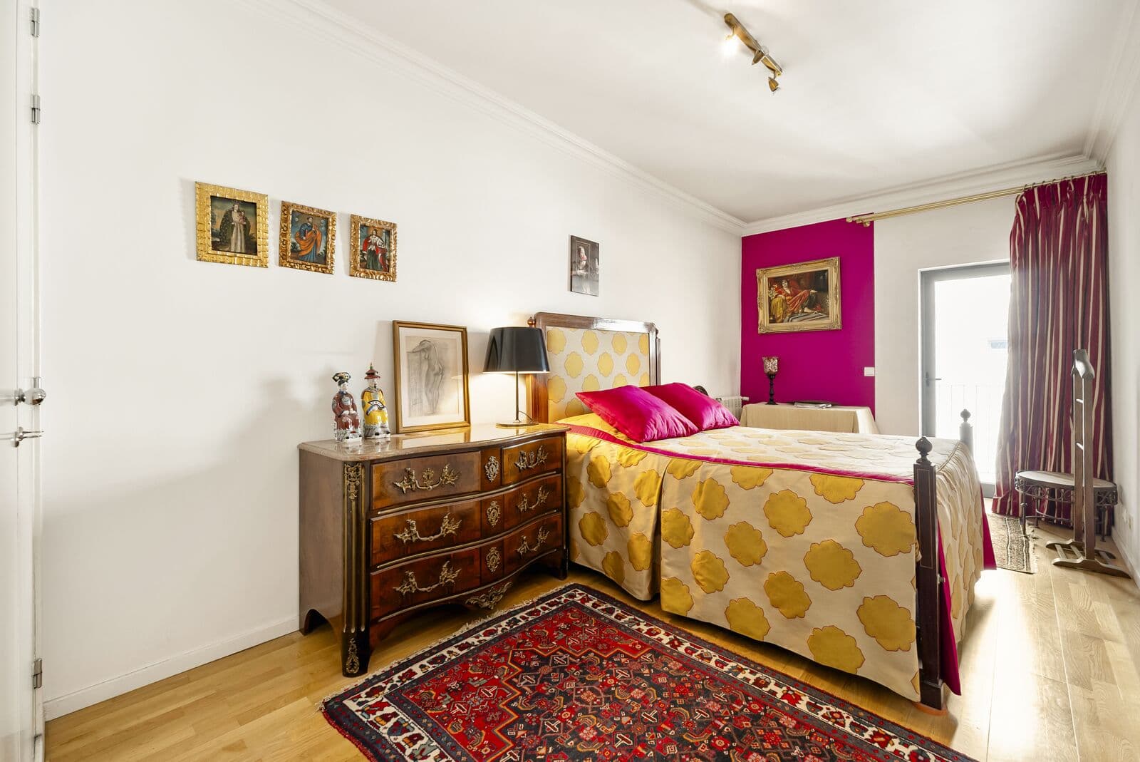 2 Bedroom Apartment with parking, Avenidas Novas, Lisboa - Image 12