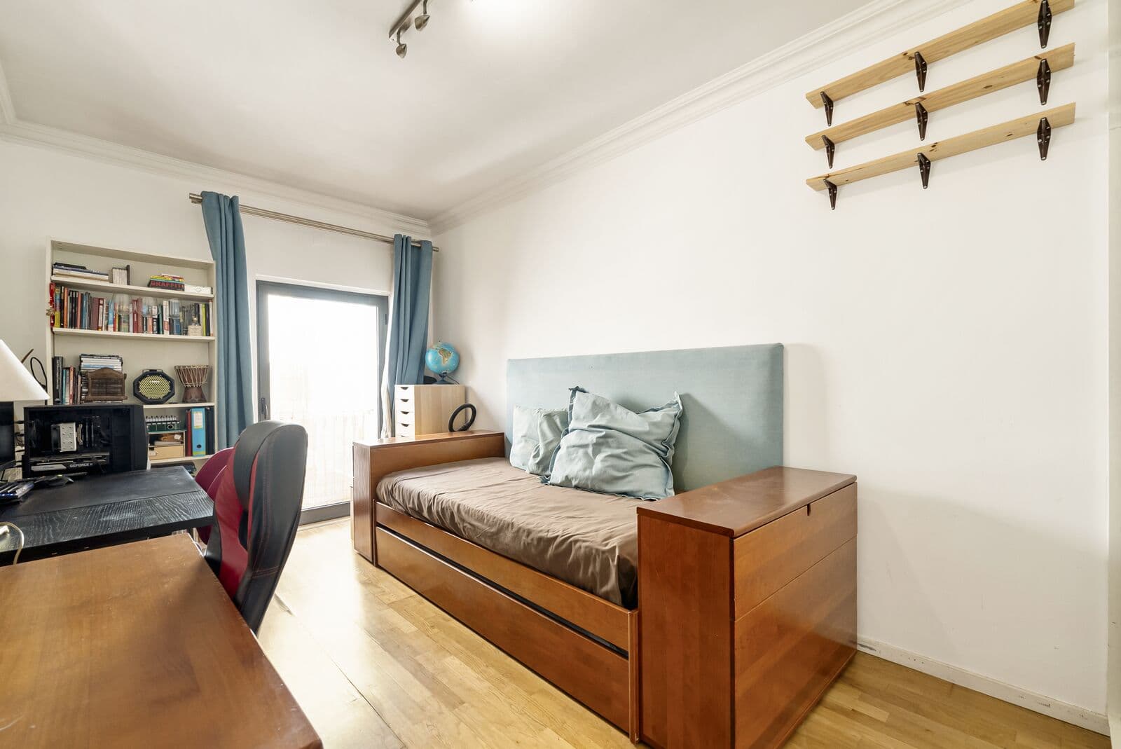 2 Bedroom Apartment with parking, Avenidas Novas, Lisboa - Image 14