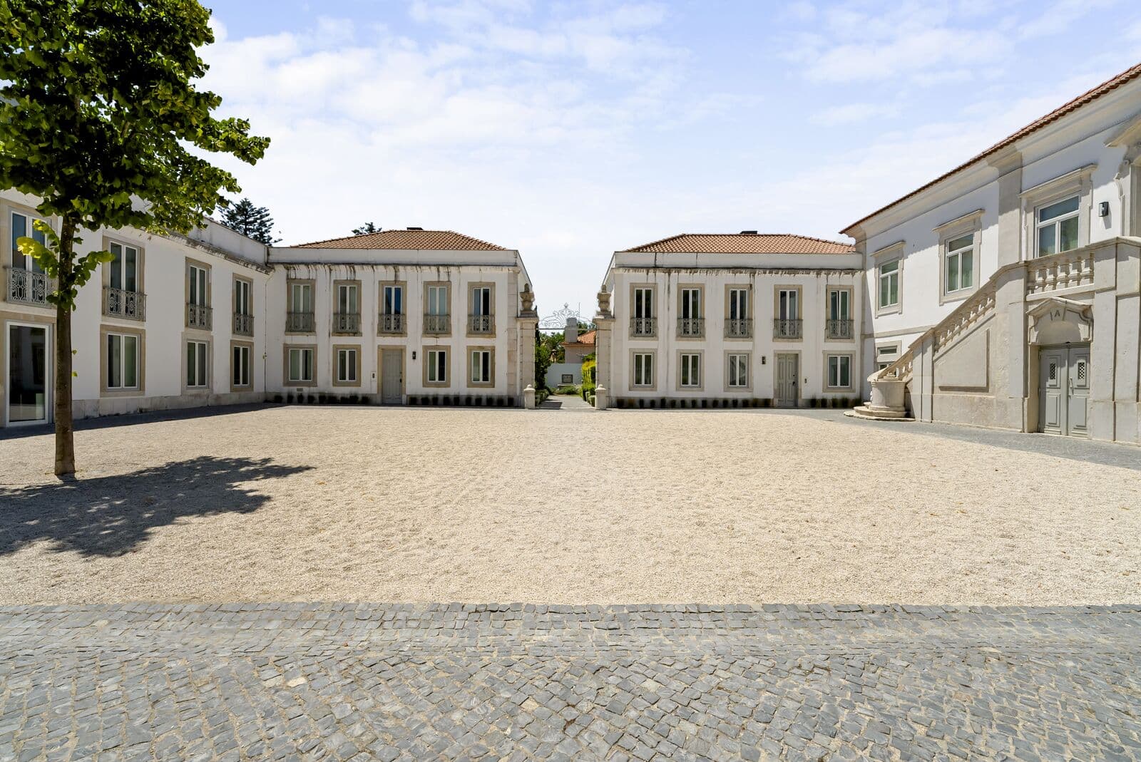 3 Bedroom Apartment with swimming pool, Restelo, Lisboa - Image 36