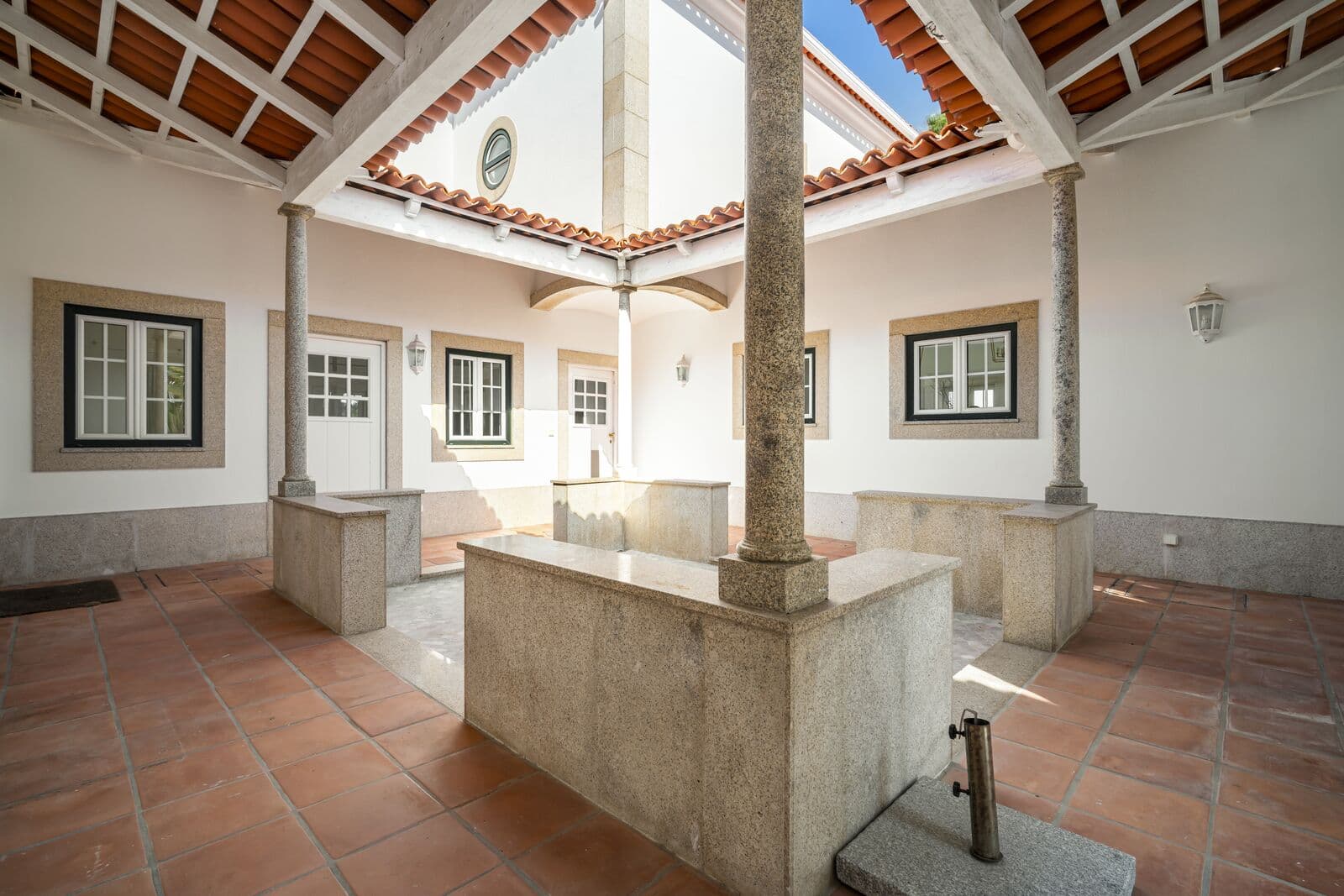 Moradia T8 + 1 com jardim, Estoril, Cascais - Imagem 28