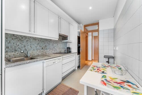 PF41207 - 2 Bedroom Apartment with garden, Lisboa - Image 18