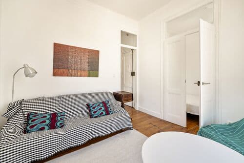 PF41276 - Apartamento T2 com vista, Mouraria, Lisboa - Imagem 2