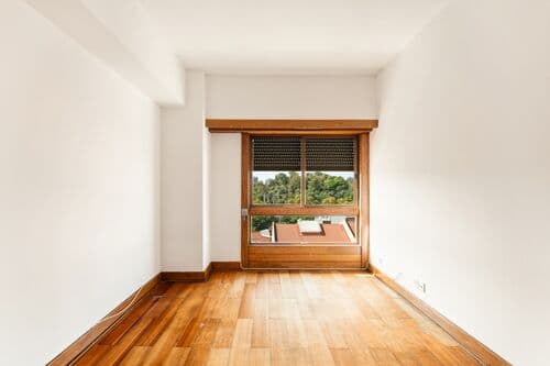PF41280 - 4 Bedroom Apartment with parking, Estrada da Luz, Lisboa - Image 9