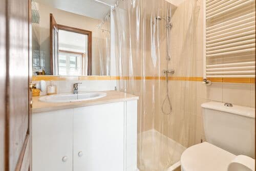 PF41295 - Appartement 5 pièces avec vue, Chiado, Lisboa - Image 18
