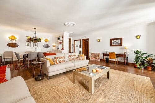 PF41295 - Appartement 5 pièces avec vue, Chiado, Lisboa - Image 2