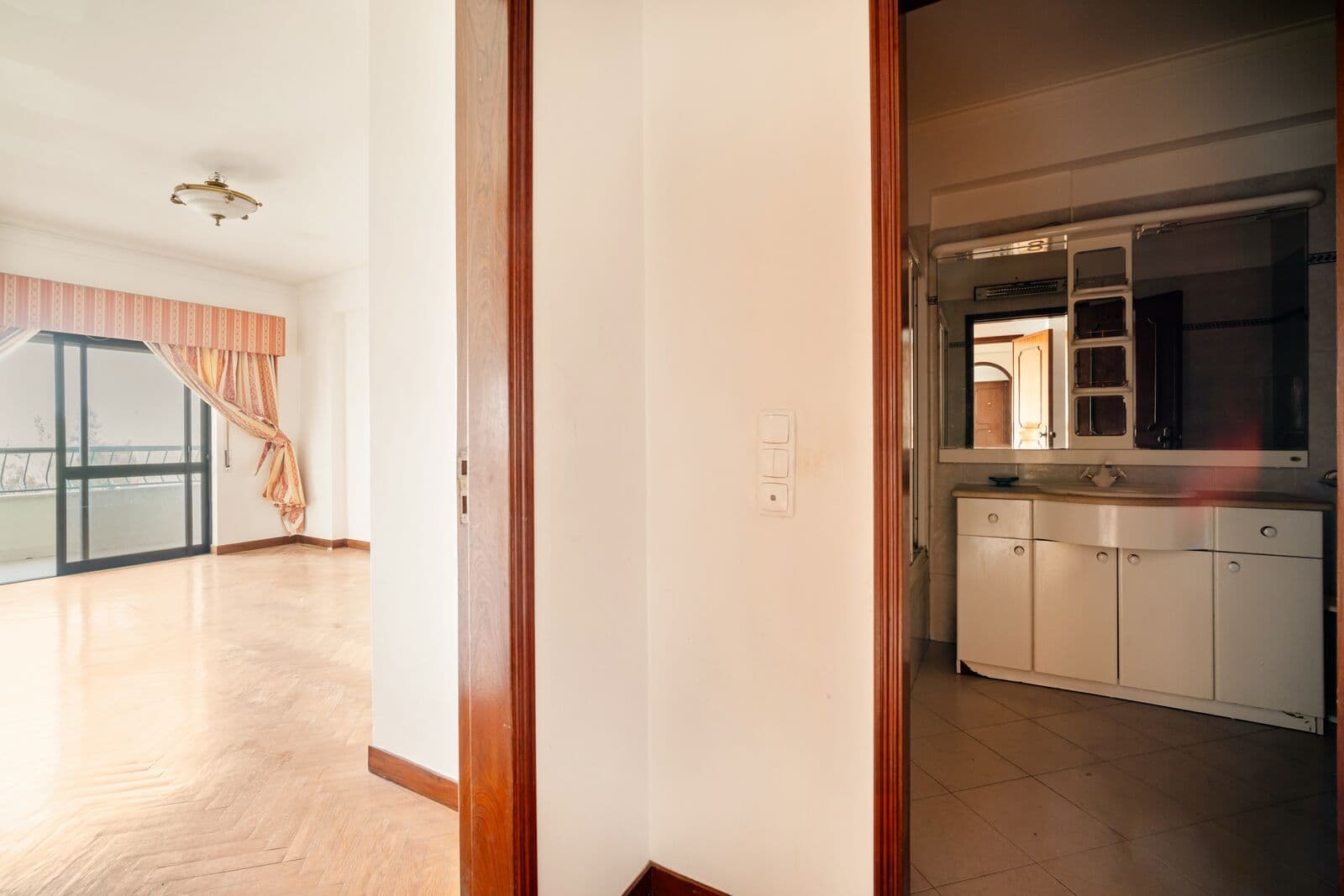 Apartamento T5 com estacionamento, Bairro do Rosário, Cascais - Imagem 11