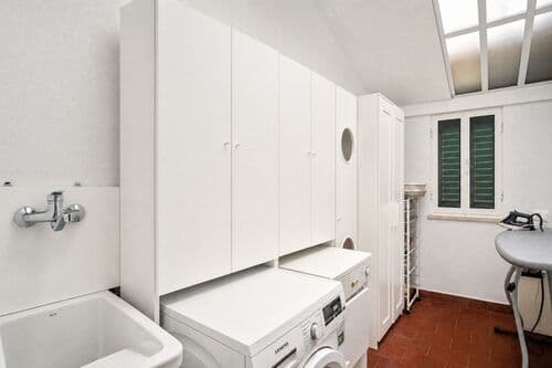 PF41310 - Moradia T5 + 1 com piscina, Parede, Cascais - Imagem 32