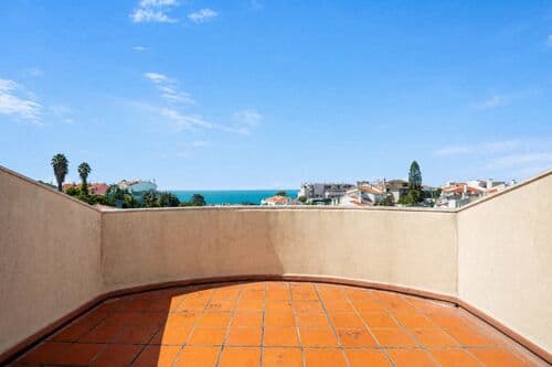 PF41310 - Moradia T5 + 1 com piscina, Parede, Cascais - Imagem 9