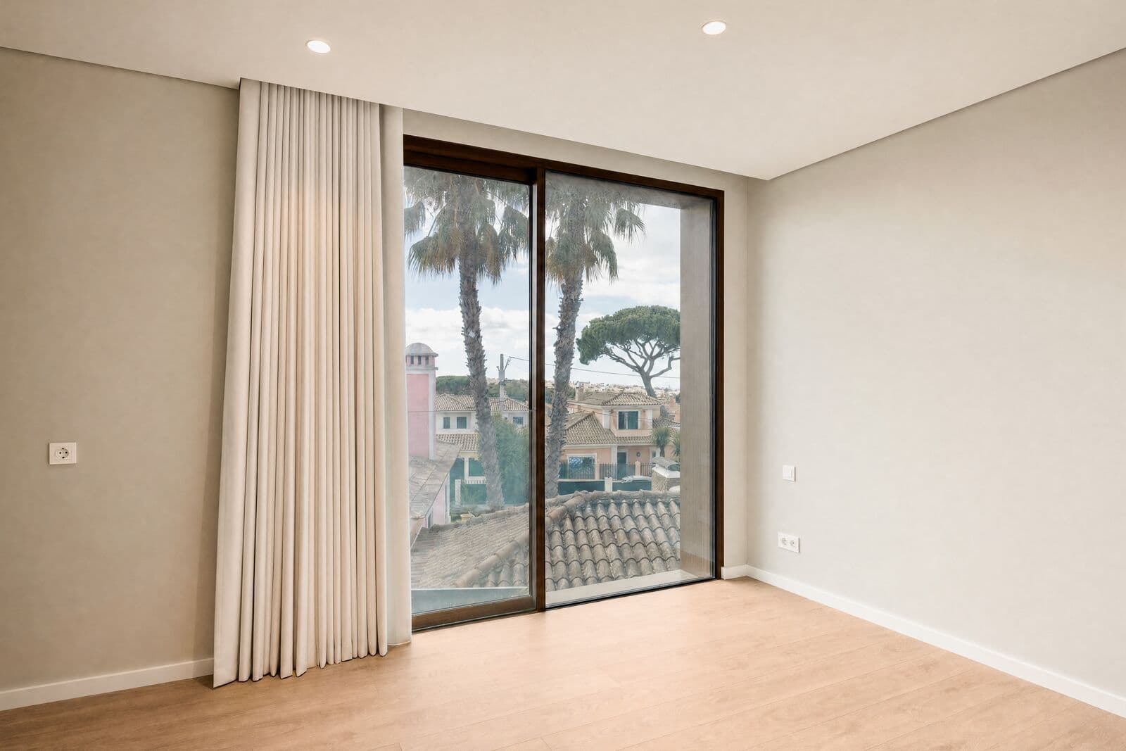 Moradia T4 com piscina - Imagem 20