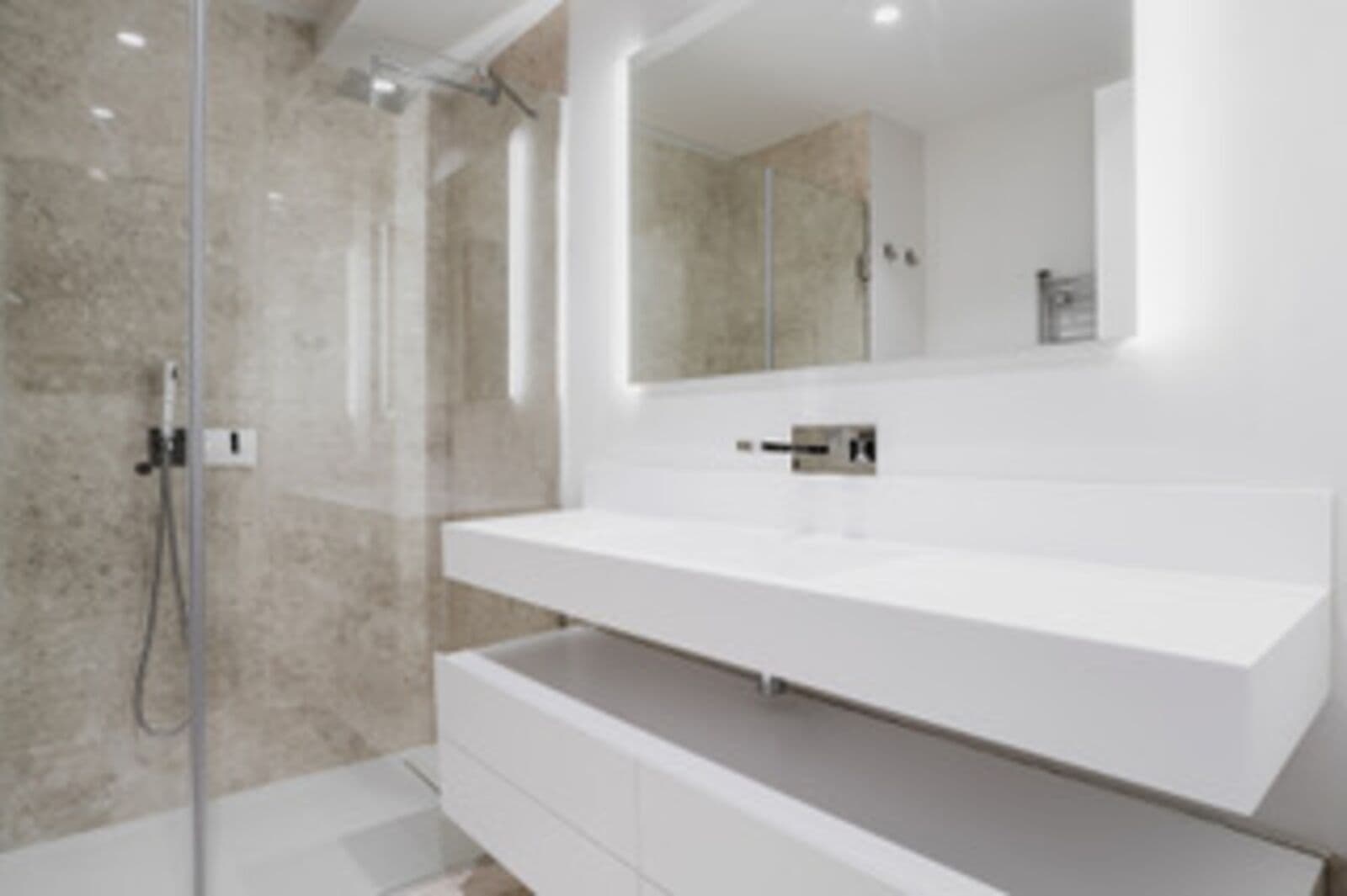 Apartamento T2 com vista, Parque Eduardo VII, Lisboa - Imagem 9