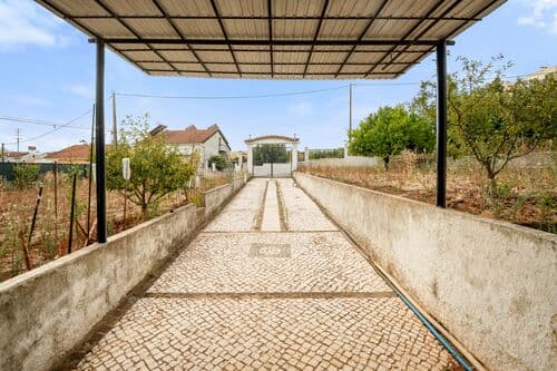 PF41447 - Maison bi-familiale 6 + 1 pièces avec jardin, Loures - Image 15