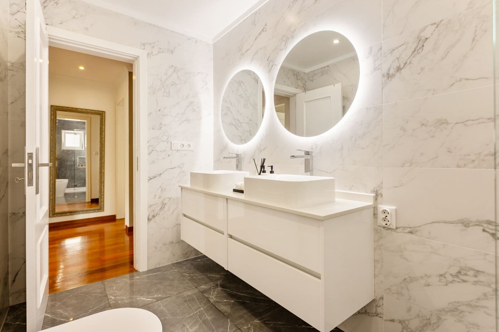 Apartamento T2 com jardim, Alvide, Cascais - Imagem 13