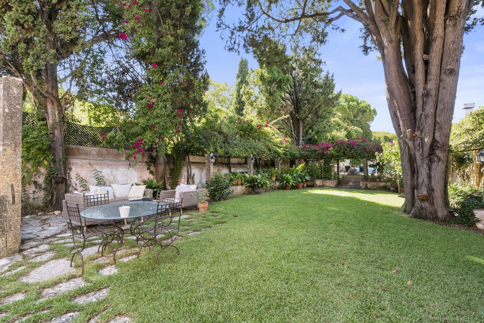 Moradia T4 + 4 com piscina, Lisboa - Imagem 13