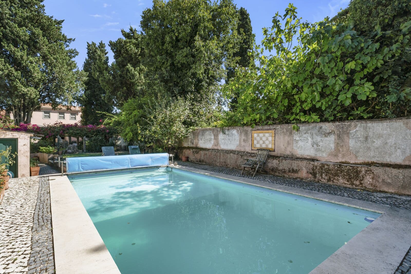 Moradia T4 + 4 com piscina, Lisboa - Imagem 1