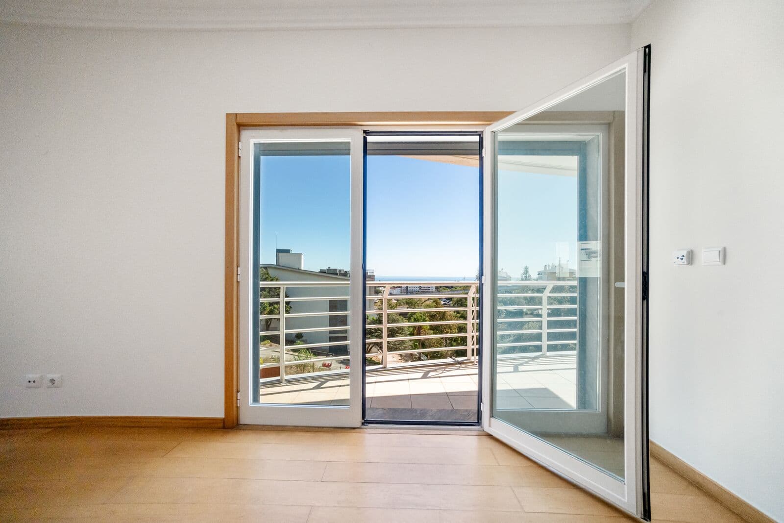 Apartamento T3 com jardim, Paço de Arcos, Oeiras - Imagem 5