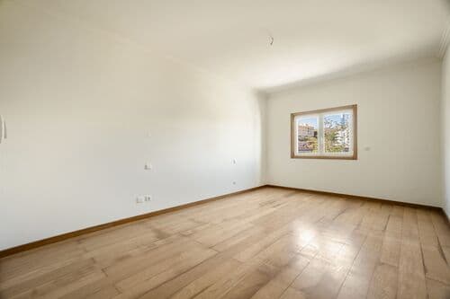 PF41542 - 4 Bedroom Apartment with garden, Paço de Arcos, Oeiras - Image 17