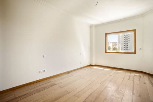 PF41542 - 4 Bedroom Apartment with garden, Paço de Arcos, Oeiras - Image 21