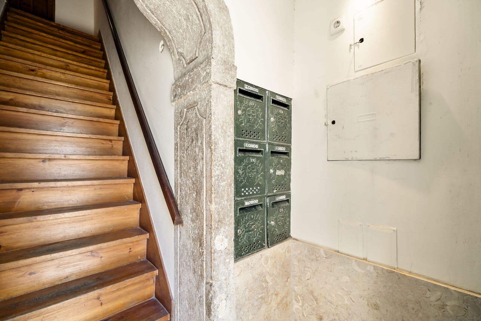 Apartamento T2 com vista, Castelo, Lisboa - Imagem 31