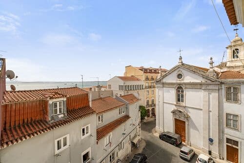 PF41545 - Apartamento T2 com vista, Castelo, Lisboa - Imagem 25