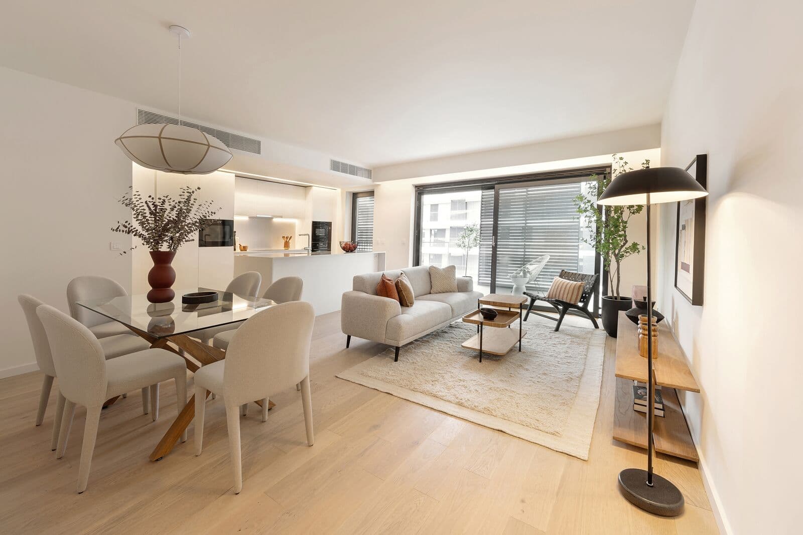 Apartamento T3 com piscina, Praça de Espanha, Lisboa - Imagem 2