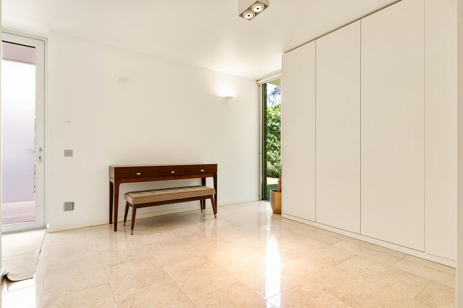 Moradia Isolada T5 + 2 com jardim, Quinta da Beloura, Sintra - Imagem 9