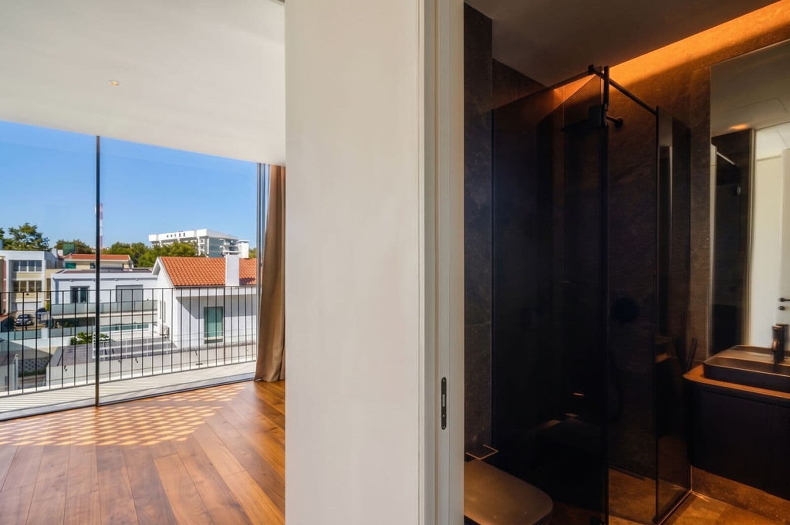 Apartamento T3 com estacionamento, São João do Estoril, Cascais - Imagem 12