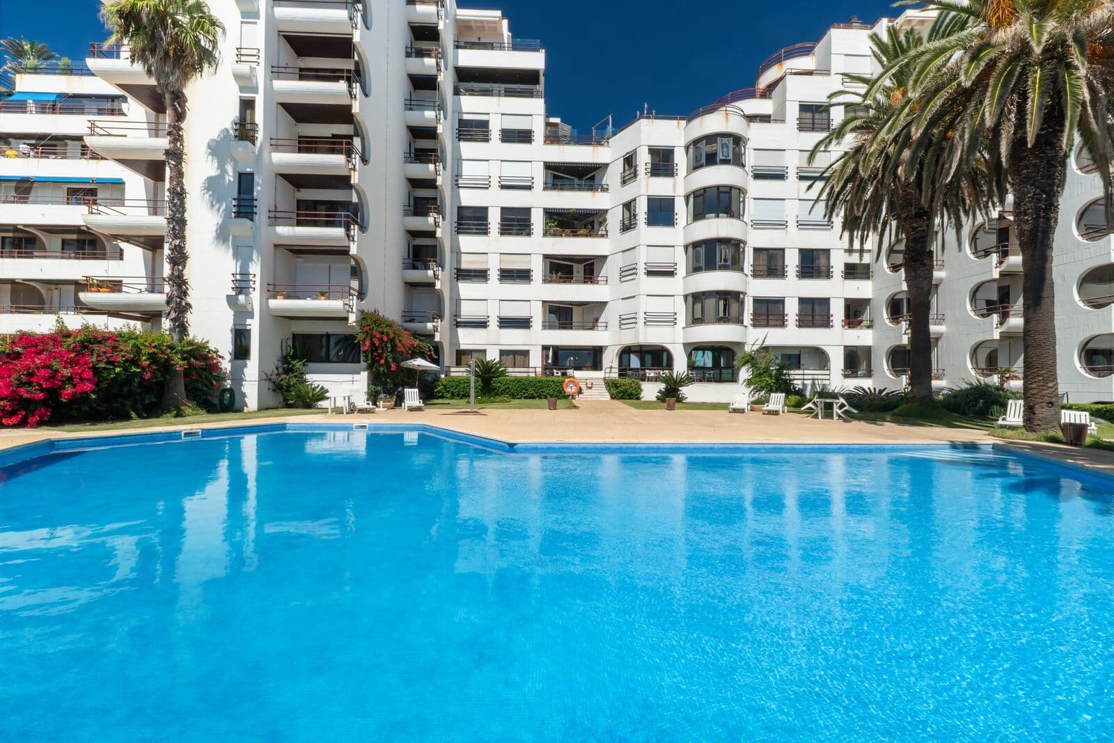 Apartamento T5 com piscina, São Pedro do Estoril, Cascais - Imagem 42