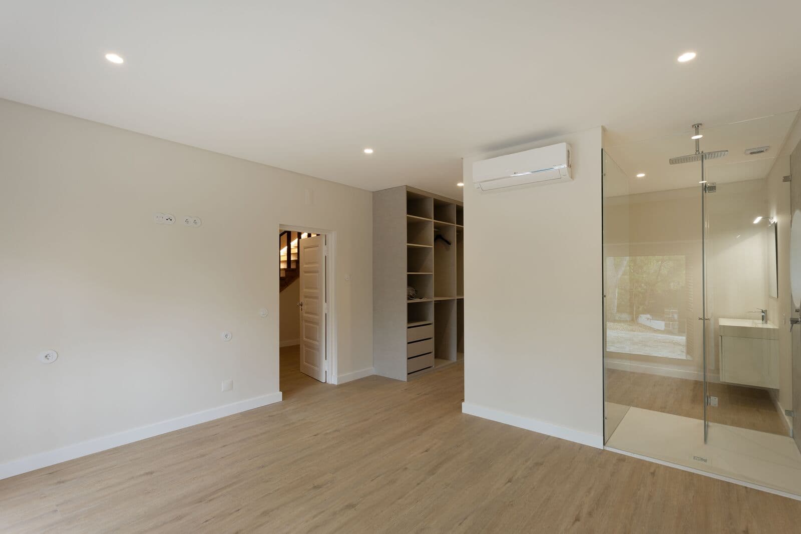 Moradia T5 com piscina, Estoril, Cascais - Imagem 23