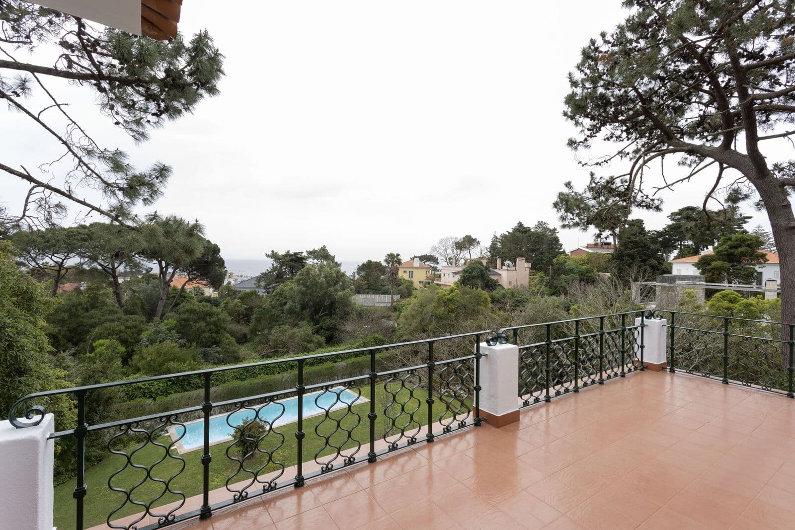 Moradia T5 com piscina, Estoril, Cascais - Imagem 55