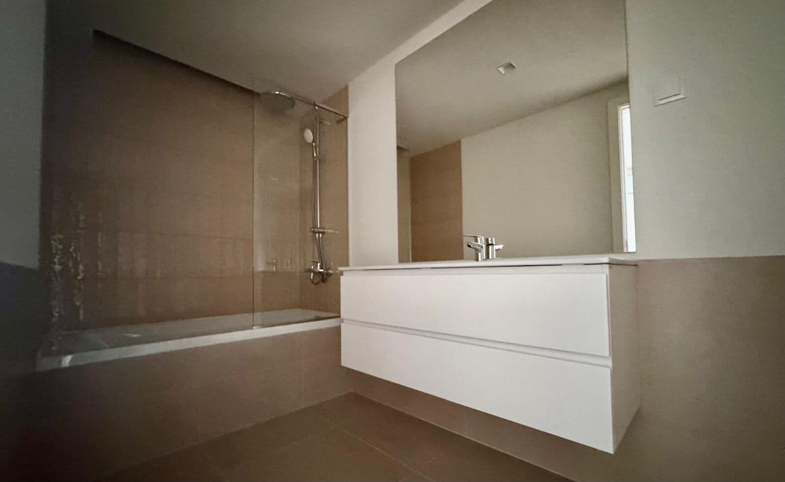 Apartamento T1 com vista, Lumiar, Lisboa - Imagem 8