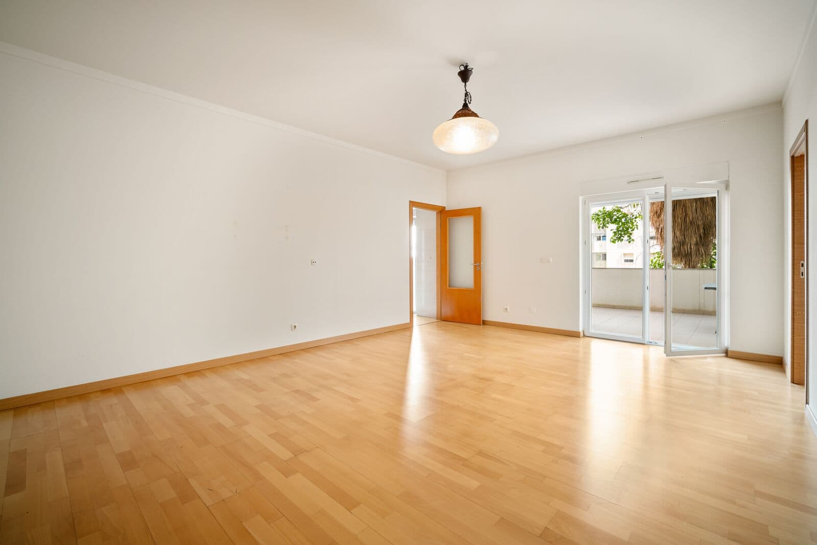 Duplex T2 com jardim, Parque das Nações, Lisboa - Imagem 11