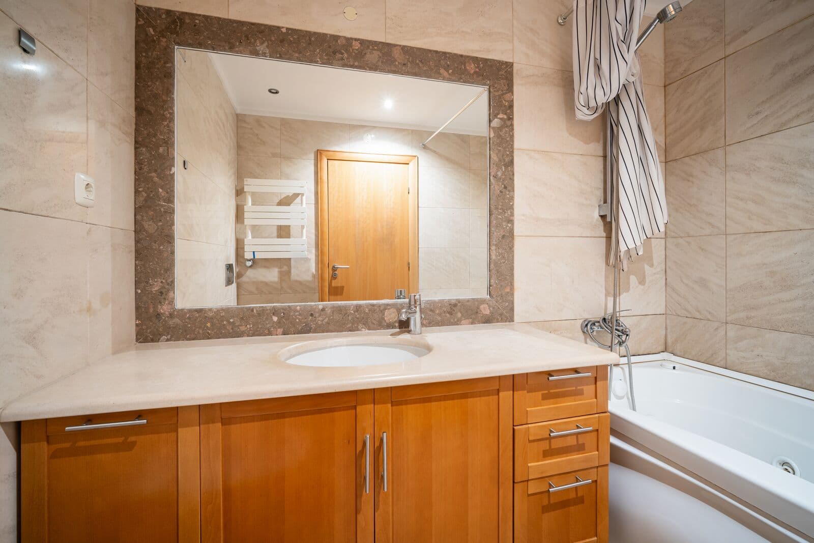 Duplex T2 com jardim, Parque das Nações, Lisboa - Imagem 22