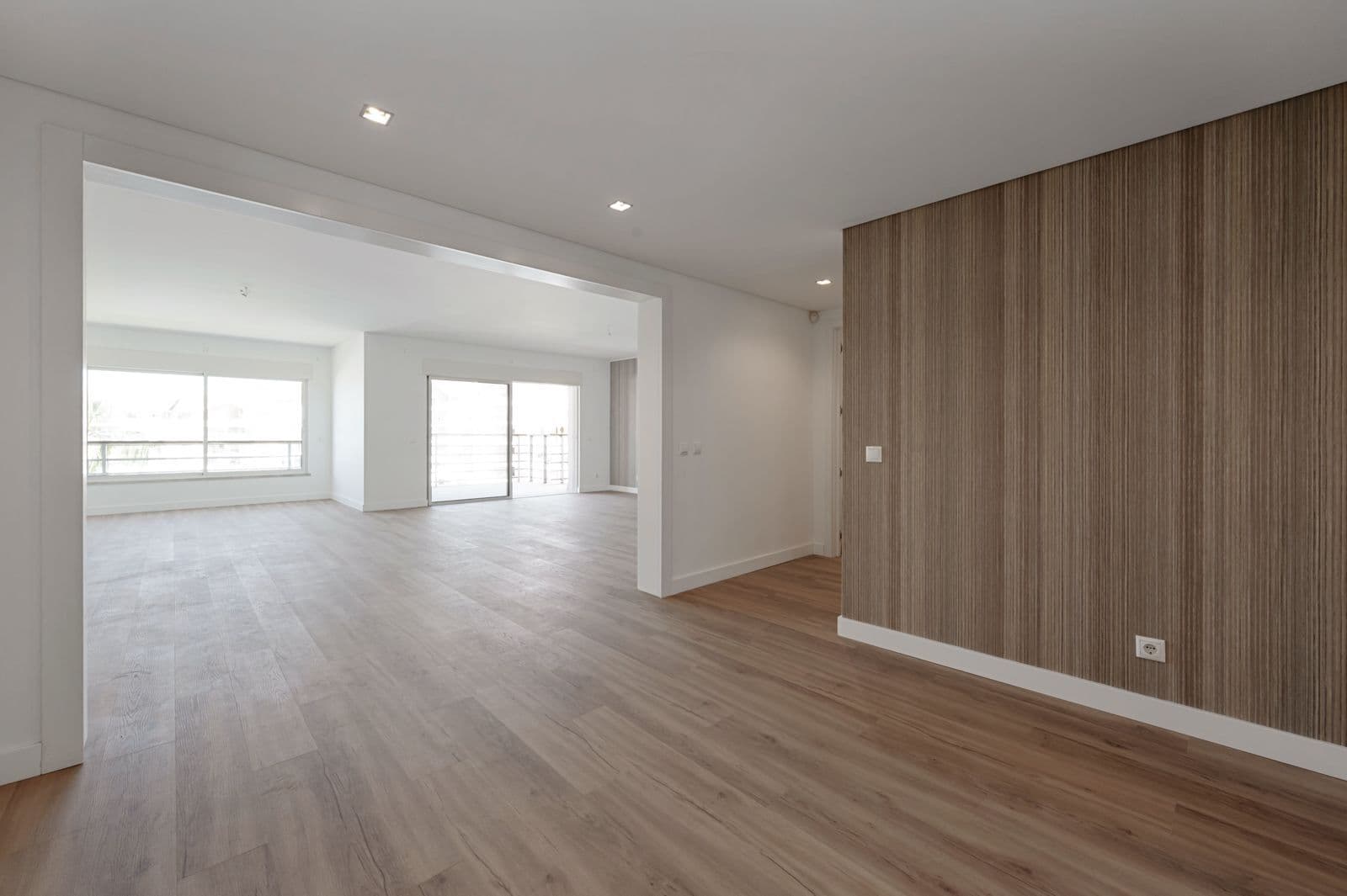 Apartamento T3 com jardim, Cascais - Imagem 2