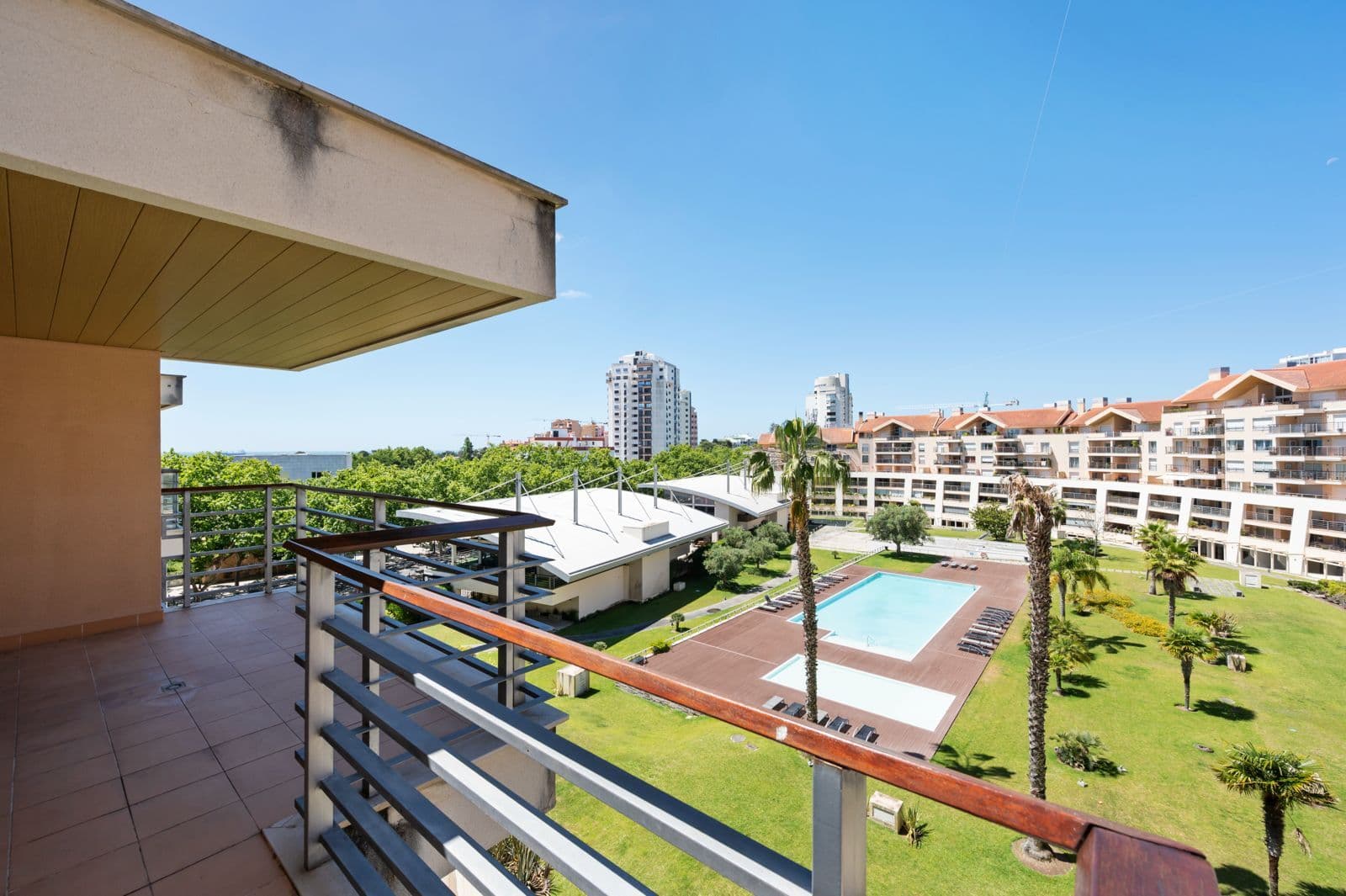 Apartamento T3 com jardim, Cascais - Imagem 27