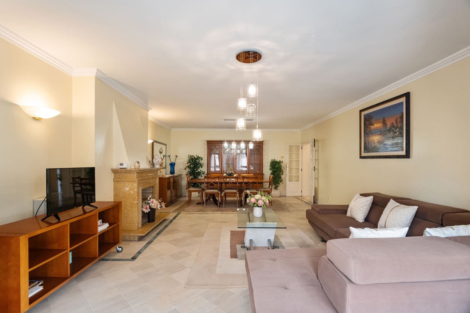 Apartamento T4 com vista, Laranjeiras, Lisboa - Imagem 2